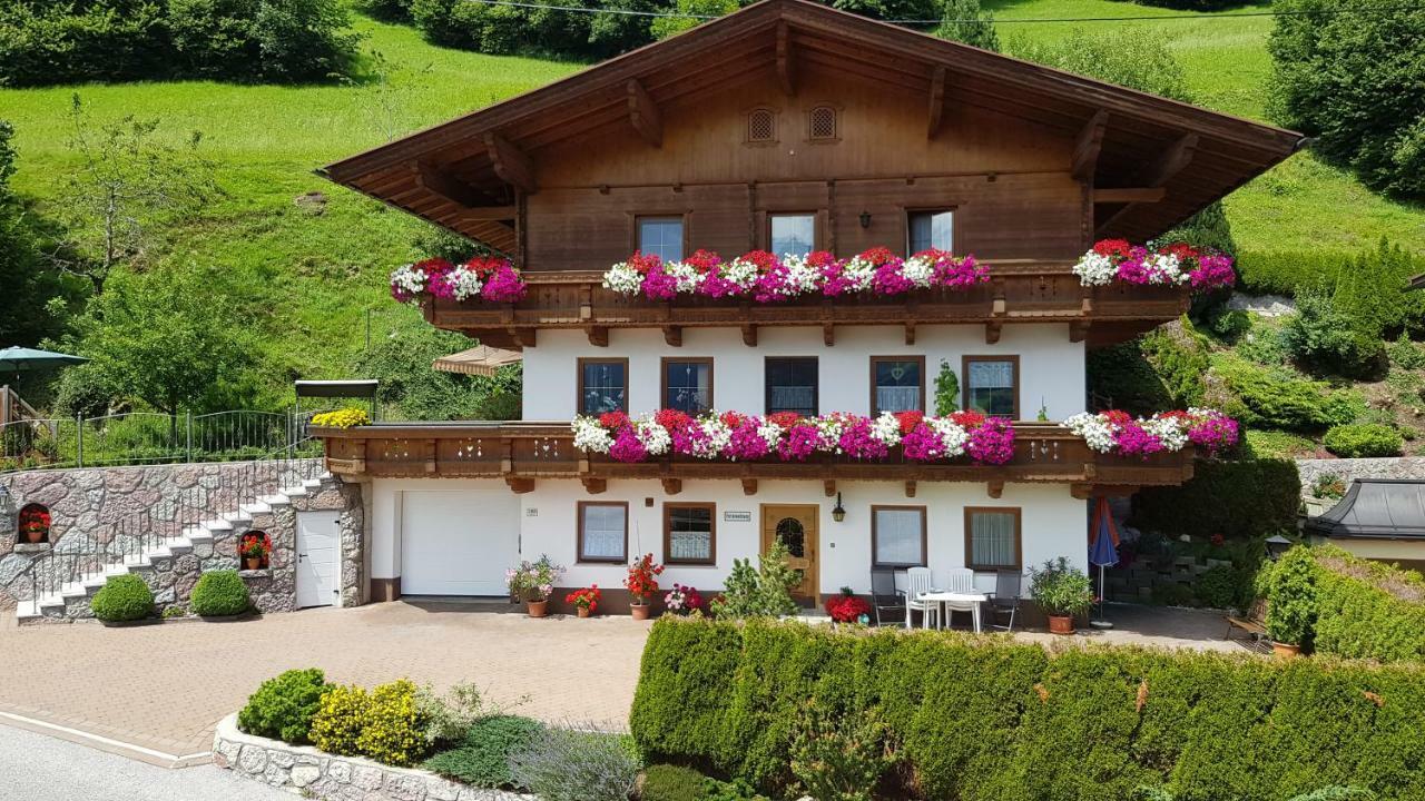 Apartamento Haus Jeannette Zellberg Exterior foto