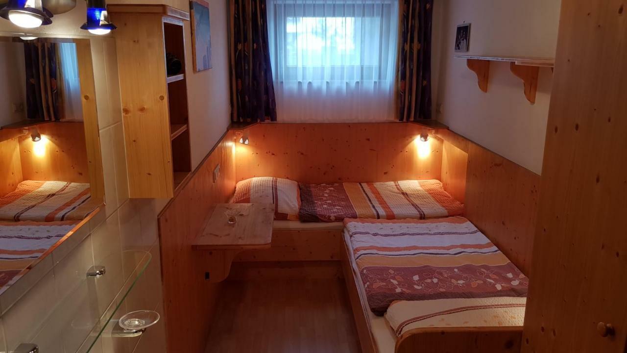 Apartamento Haus Jeannette Zellberg Exterior foto
